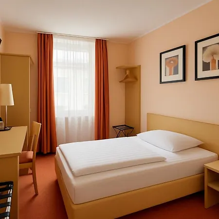 Atomis Hotel Duesseldorf City-2
